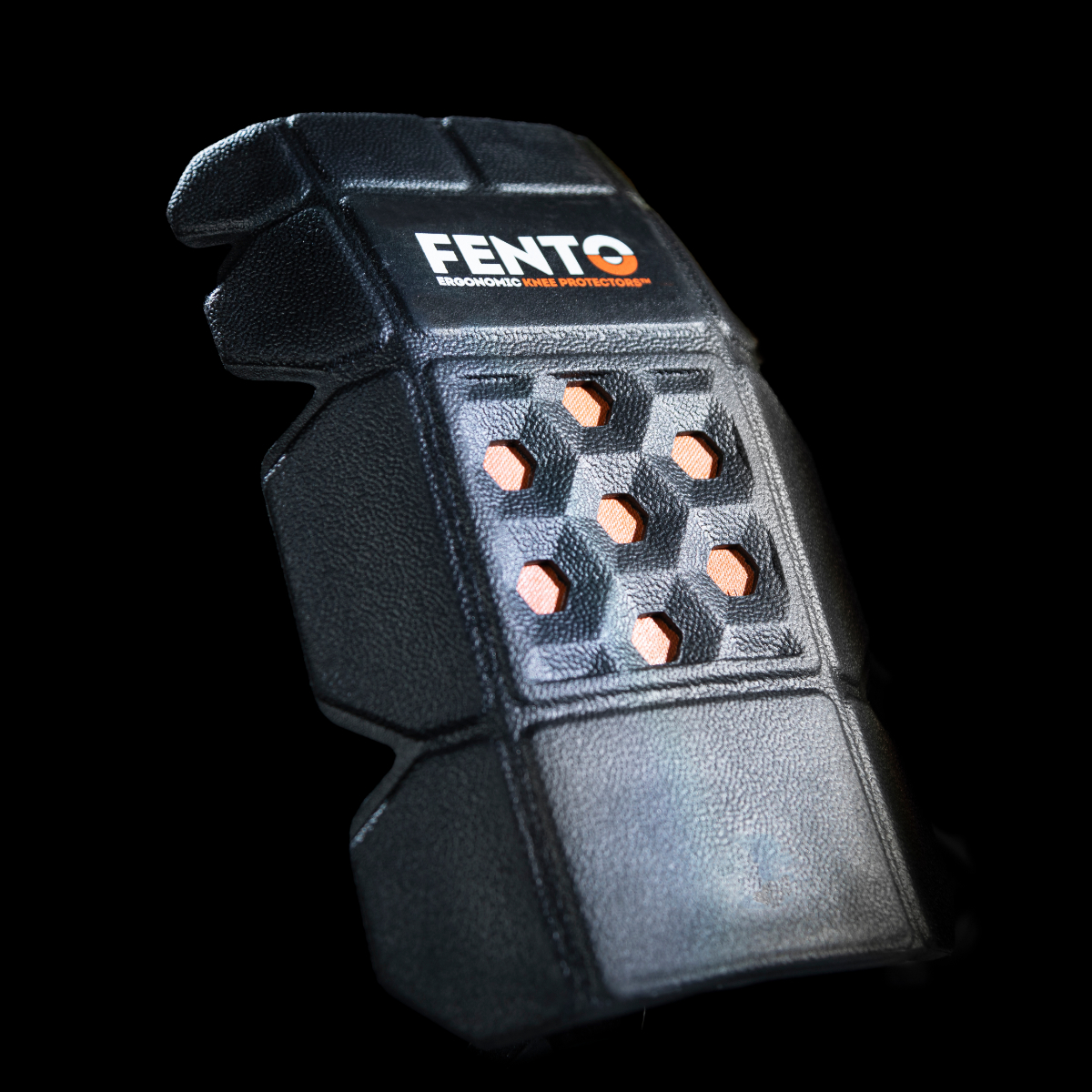 2000x2000_fento_pocket_m2_black_1_-_dakmaterialen.com